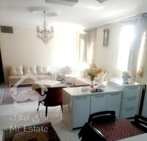 ۷۷متر/سی متری جی/دوخوابه/آسانسوردار/گذر۱۰