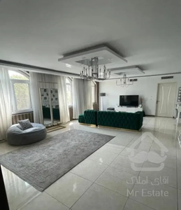 آپارتمان ۱۳۷متر ۳خواب/ظفر فریدافشار