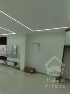 /اپارتمان 104متری فول امکانات تاپ لوکیشن/