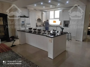 فروش ۱۳۳ متر فول کاشانی