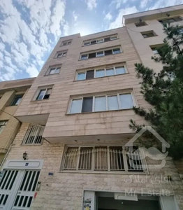 شهرک غرب  /  ۷۴ متر   با پارکینگ سندی
