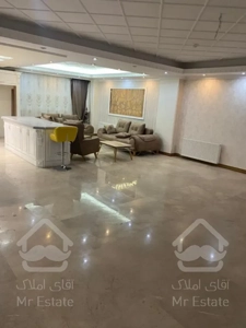 ۱۴۴ متر چهارباغ استخر دار لاکچری