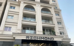 ۱۰۰ متری در برج برند محبوبی/ ویو دریا / فول مشاعات