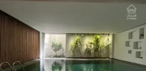 ۱۰۰ متر / خرید اقساطی / برج مجلل / تهاتر