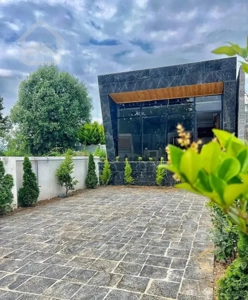 ویلایی قابل سکونت دایم / ۲۰۰ متری نوساز ۲ خواب