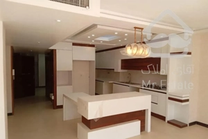 آپارتمان ۲خوابه ۱۲۰متری خ بیسیم غربی