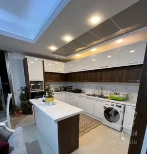 ۱۱۵ متر/۲خواب/مجتمع آبشار/ویو ابدی کوه/فول دیزاین