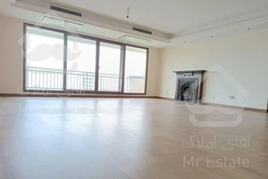 واحدی بی همتا در آجودانیه