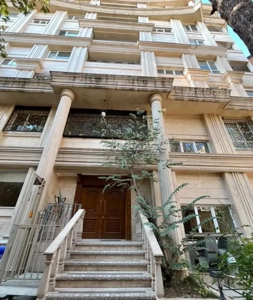 فروش اپارتمان ۲۴۰ متر تک واحدی