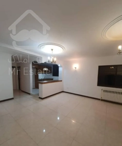 75 متری / خوش نقشه / نورگیر