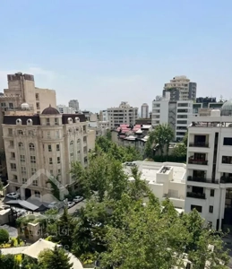 آپارتمان۳۷۰متر ۴خواب فرمانیه سنبل طبقات بالا