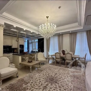 ۱۰۵متر۲خواب۸واحدی فول بازسازی روبه آفتاب سالن قدی