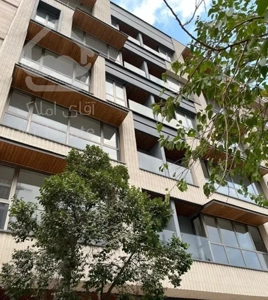 ۱۳۰ متر ساقدوش به قیمت رسیده