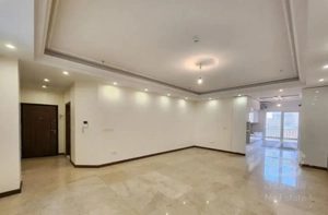 نوساز ۱۲۵ متر ۳ خواب طبقه ۳ جنت مرکز