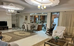 اندرزگو / ۱۴۰ متر / ۳ خواب / طبقه ۵