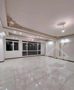 آپارتمان ۱۲۴ متری ۳ خواب کلیدنخورده