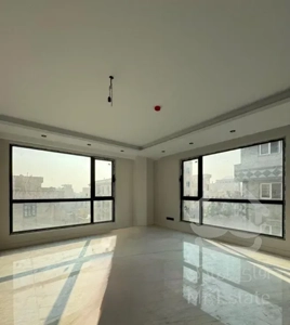 ۱۵۰متر نوساز دونبش/4پـارکـینگ/تک واحدی/عکسها واقعی