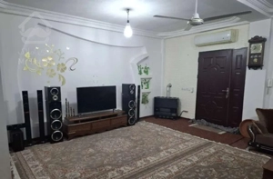 نیازمند هم خونه خانم