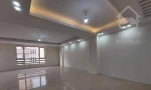 ۱۳۰متر/۳خواب/پرده خور/۲پارکینگ سندی/تراورتن