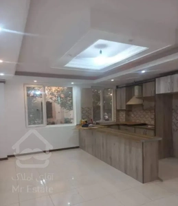 آپارتمان با آسانسور و پارکینگ و آسانسور