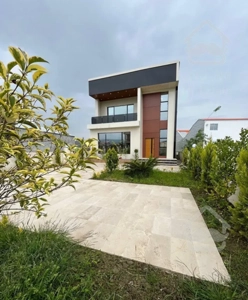 ویلادوبلکس نمامدرن/شهرکی/دسترسی خوب/جنگلی