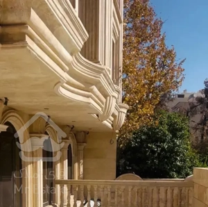 ویلایی ۳۶۰ متری تجاری قابل سکونت ضابطه دار