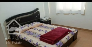 واحد۱۳۰متری شیک،مرکزشهرباپارکینگ ریموت دار بزرگ