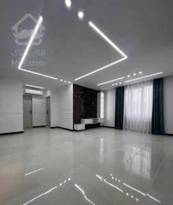 ۱۰۰متراندیشه/۲خوابه/فول دیزاین/سالن پرده خورسنددار