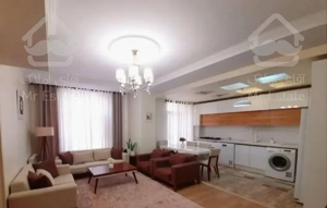 دریان نو 67 متر غرق در نور