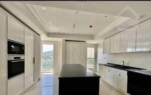 کامرانیه ۳۲۰ متر برج باغ / سوئیت مجزا