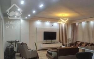 70متر/2خواب/خوش نقشه دو نبش غرق نور