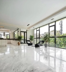 فرمانیه شرقی230 متر .مدرن .تنها یک واحد باقی مانده