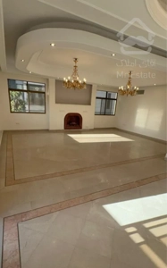 ۲۰۵متر خوش نقشه/تاپ لوکیشن اعیانی فرمانیه(آقایی)