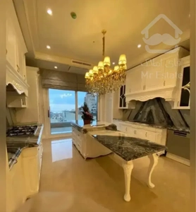 ۱۳۰ متر نیاوران تاپ لوکیشن/لوکس و خاص