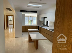 رهن و اجاره آپارتمان ۲۴۰ متری ۳ خوابه نیاوران