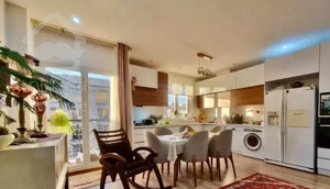 ۹۲متر/فول/سالن قدی پرده خور/بلوار فردوس