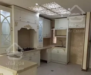 ۸۱متر آپارتمان خیابان معین