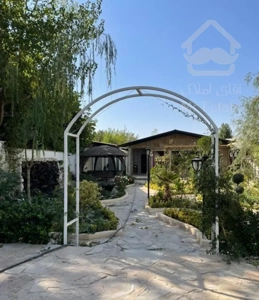 فروش ویلا ۷۱۴ متری در کردان اصلی