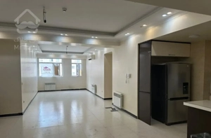 اپارتمان ۱۴۳ متری۳خوابه . سند تک برگ