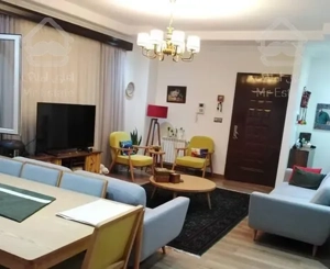 ۷۶ متر غرق نور فردوس شرق