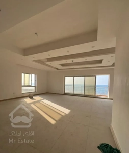 ۱۴۰ متری ۳ خواب پلاک ۱ دریا با سند شش دانگ