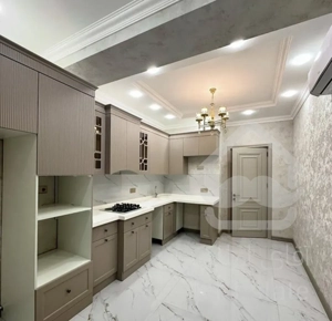 ۸۰متری ۲خواب ۲نبش سرایداری/۲۴س/نزدیک حرم سندتک برگ