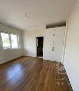 ۳۰۰ متر ۳ خواب