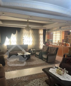 اپارتمان ۲۳۰ متری ۳ خواب در اباذر گلستانها
