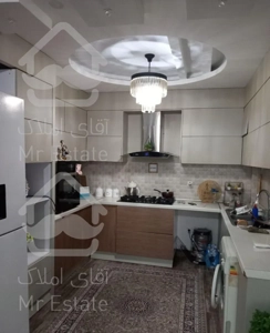 رهن واحد 97 متری/خیابان معلم/پارکینگ بدون مزاحم