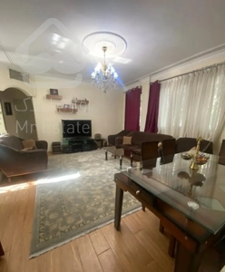 55متر پارکینگ دار خوش نقشه غرق نور / طرشت