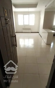 ۱۰۵متر/۲خواب/تراس قابل چیدمان/بدونه مشرف