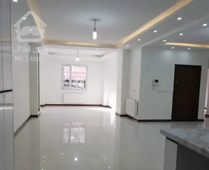 اپارتمان*114متری*دوخوابه*شیک