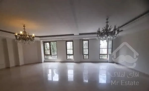 ساقدوش ۹۷ متر لاکچری / دوطرف نور گیر عالی