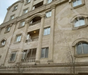 آپارتمان ۹۰متری ٪ پاتریس